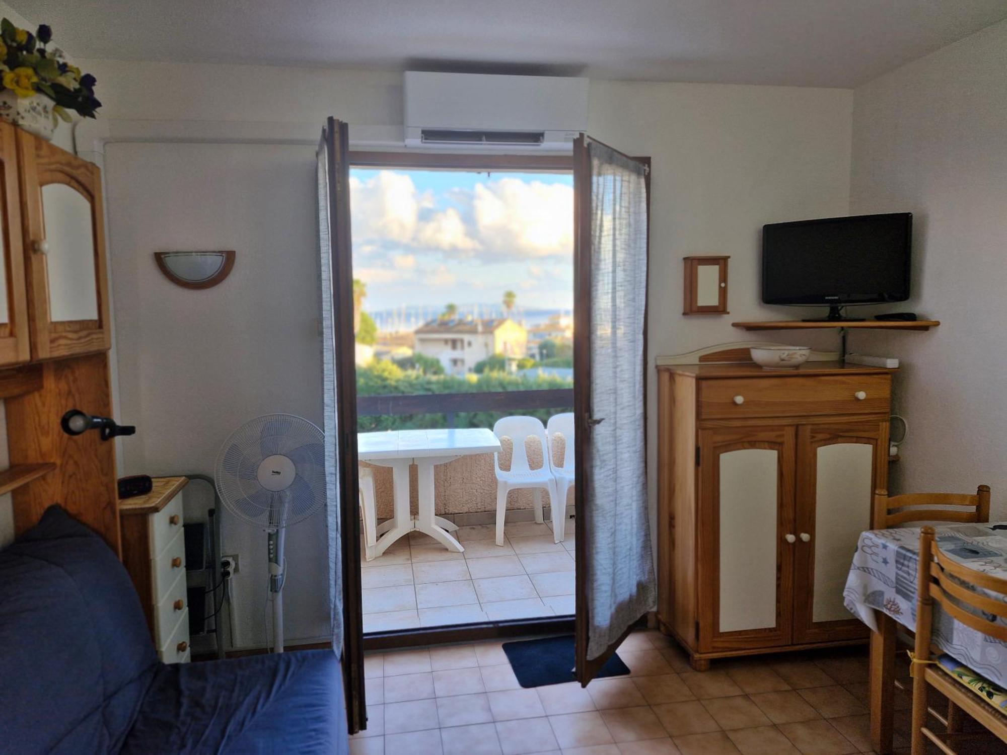 Studio Belle Vue La Londe-les-Maures Exterior photo